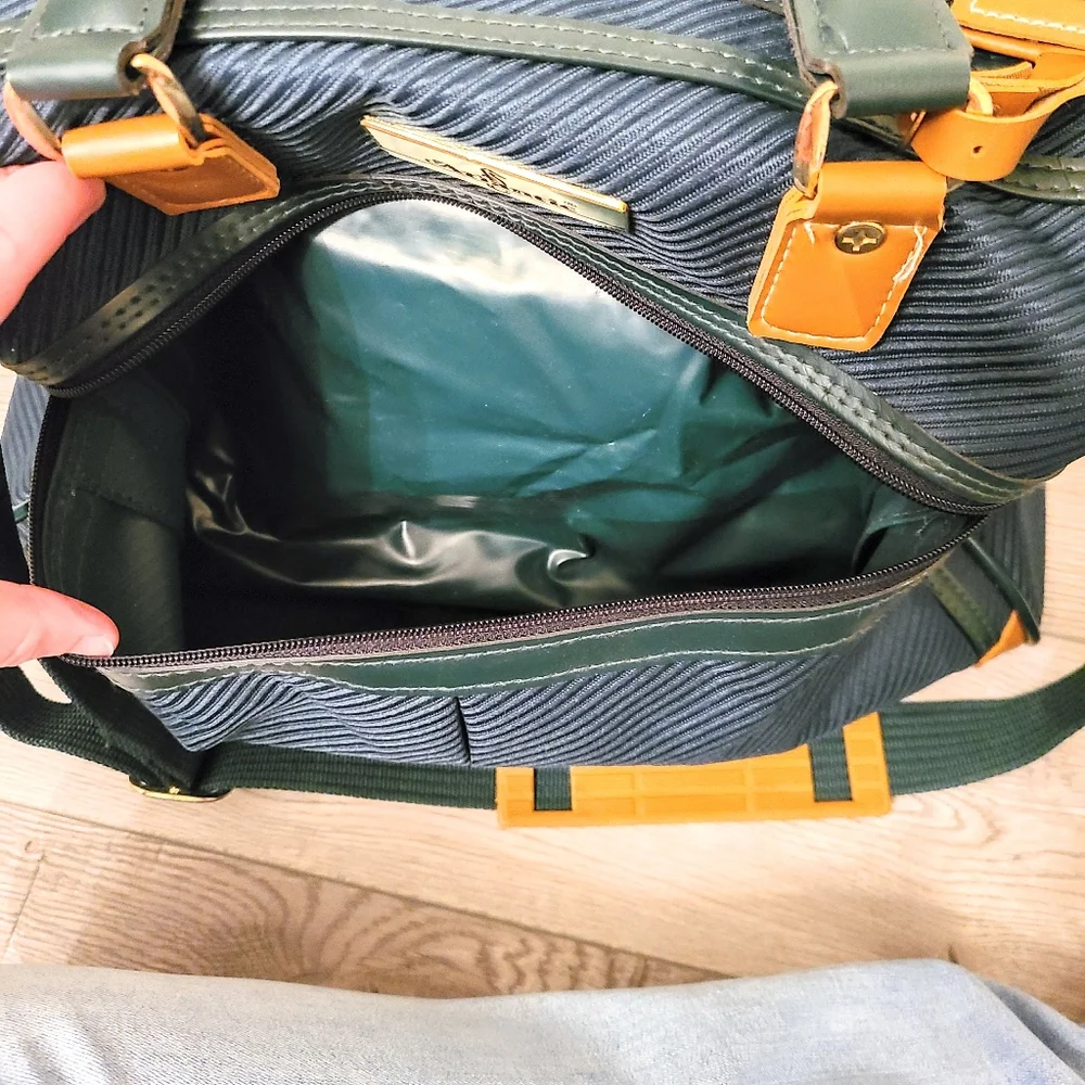 Like-new Atlantic Luggage Carry On Size Shoulder Bag in Blue-Green w/ Tan Strap - Picture 2 of 11